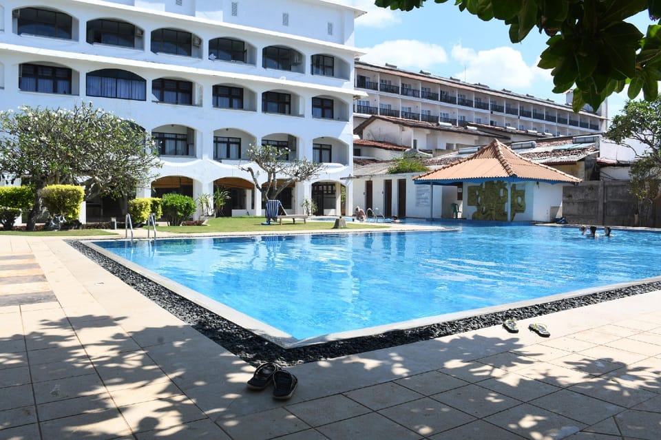 Hotel Lanka Super Corals Resort in Hikkaduwa