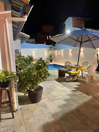 BOA SORTE SUITES com PISCINA, GARAGEM e Pe na PRAIA de GERIBA Hotel in Armacao dos Buzios