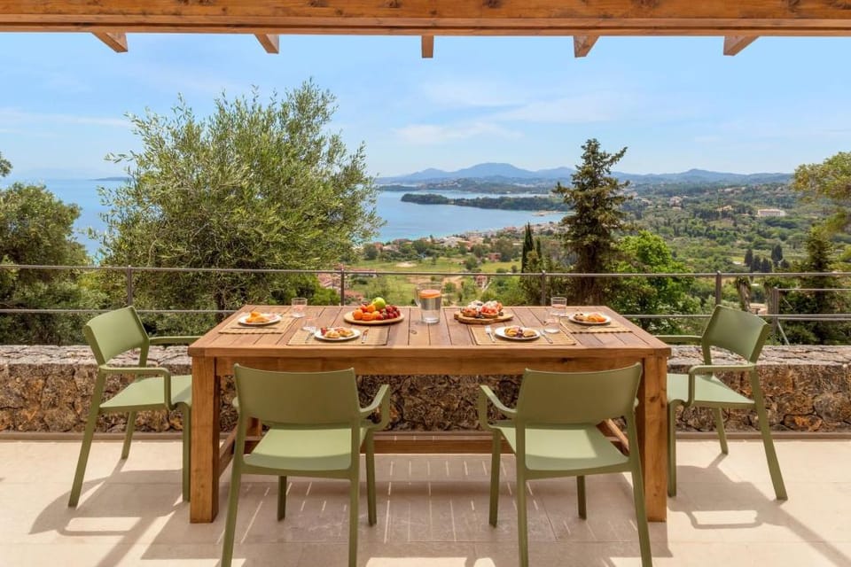 Greenstone Villas Hotel in Peloponnese, Western Greece and the Ionian