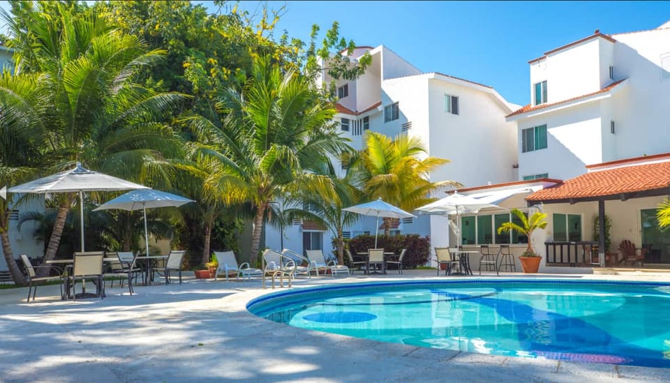 Las Gaviotas Hotel and Suites Apartment hotel in Cancun