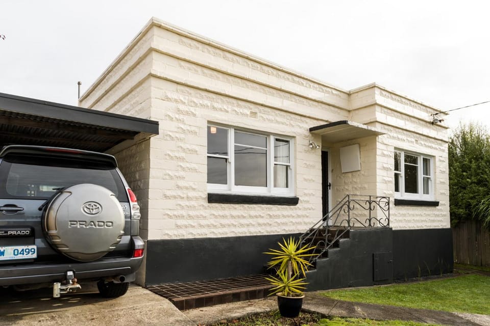 Burnie City Apartments Hotel in Burnie