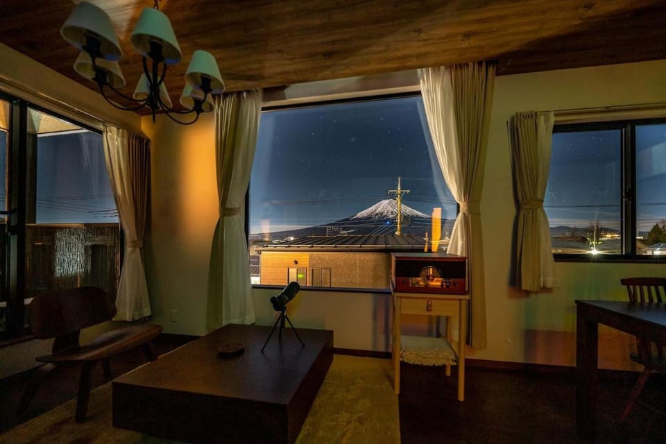 Villa Fuji Bon Voyage Hotel in Japan