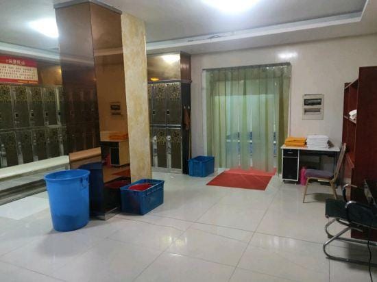 Changcheng Business Hostel Hotel in Jiangsu