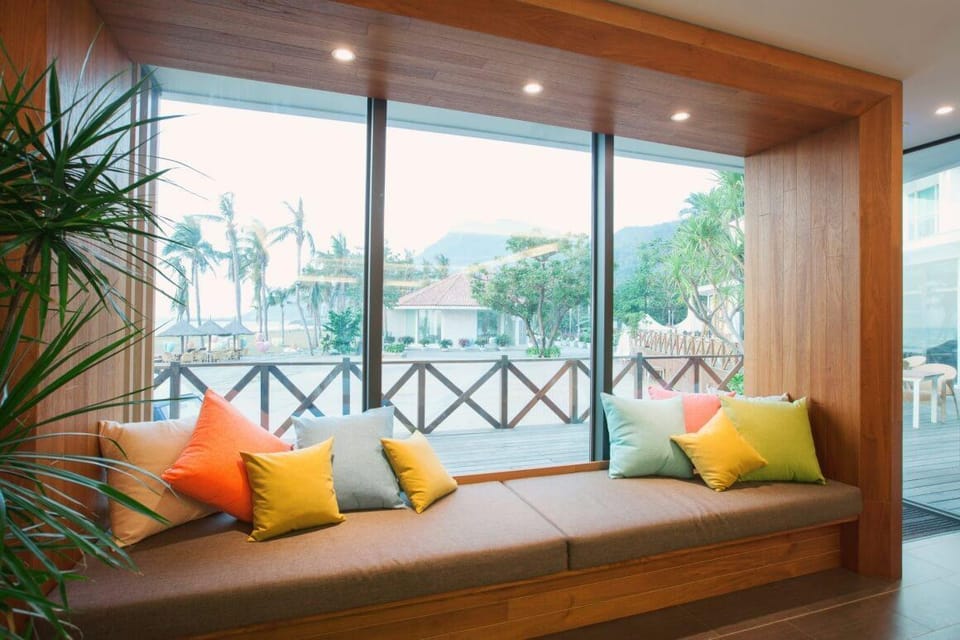 Sizihwan Sunset Beach Resort Resort in Kaohsiung