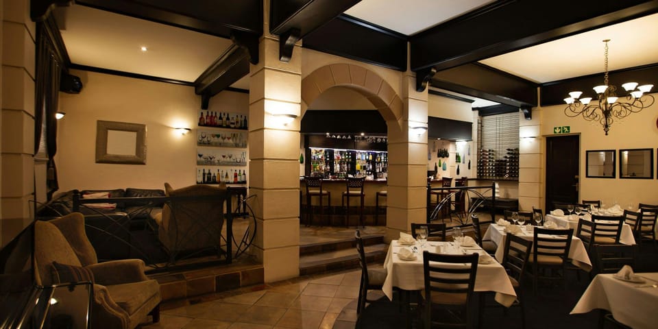 Apollo Hotel Hotel in Sandton