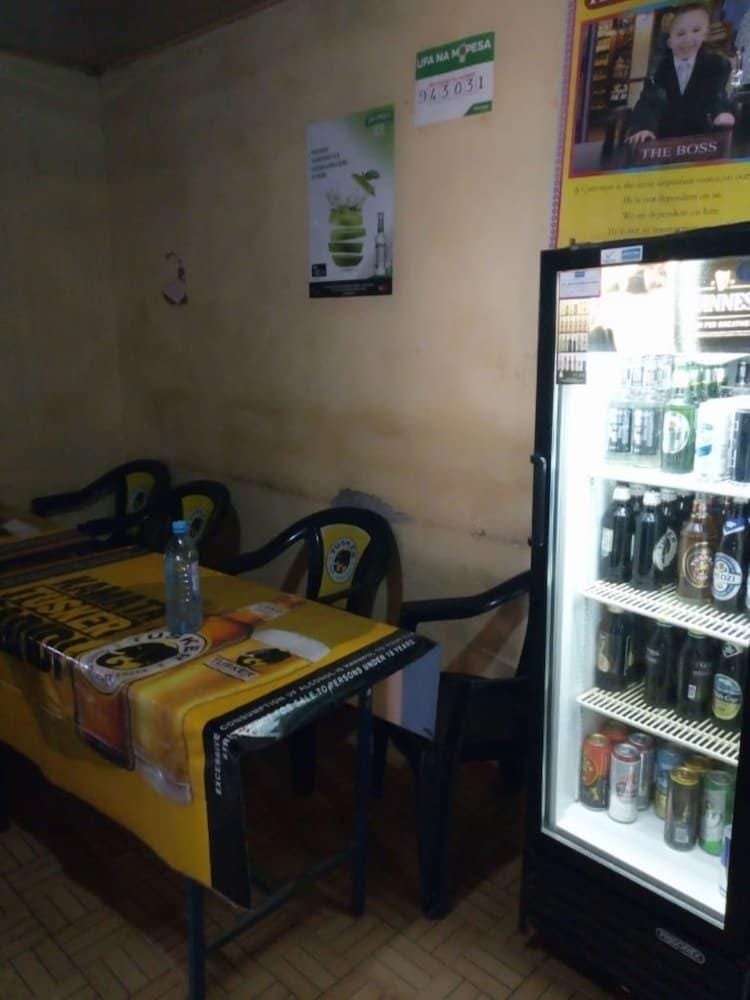 Ebony Park Lounge Hotel in Kenya