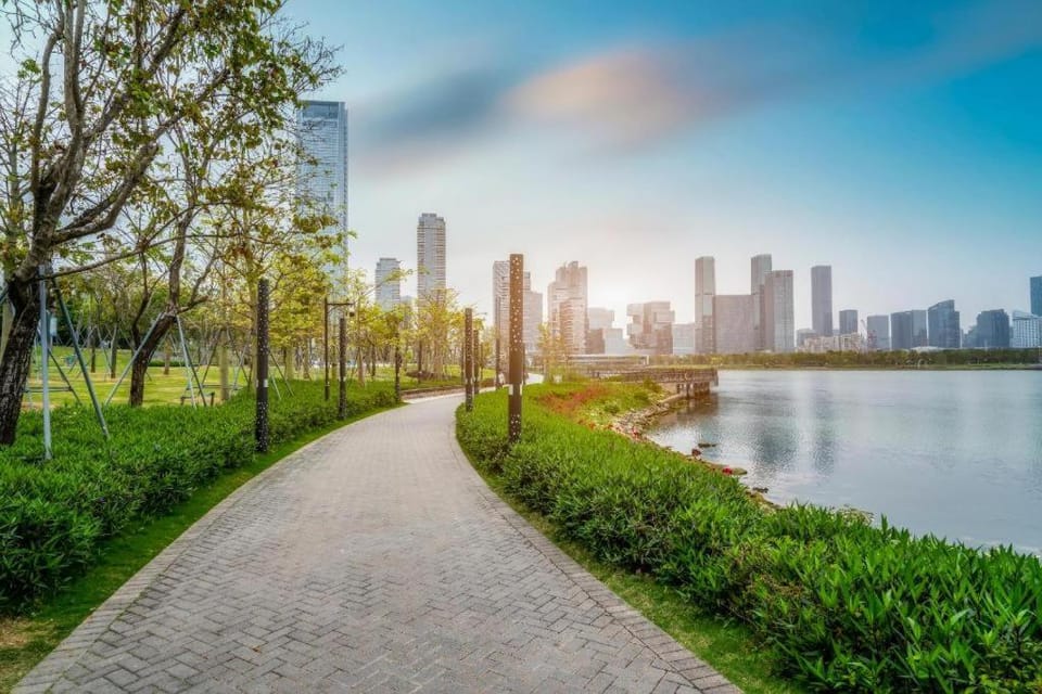 Aden Select Shenzhen Taizi Hotel in Hong Kong