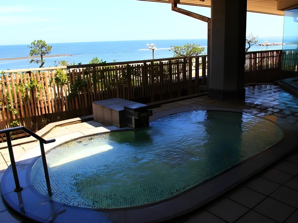 Kaike Grand Hotel Tensui Hotel in Japan