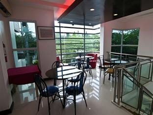 Asog County Hotel Hotel in Bicol