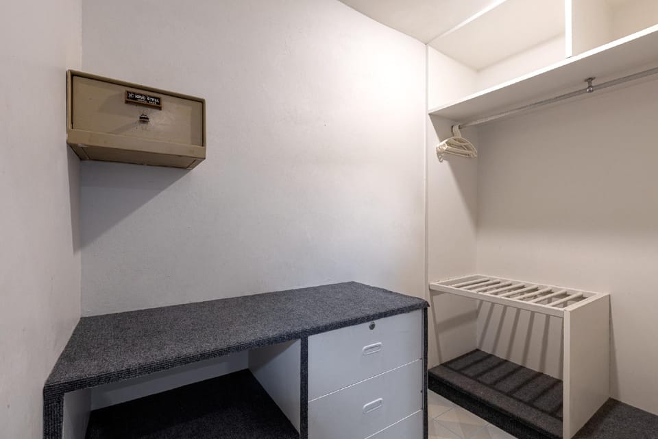 Amenity (Guest room)