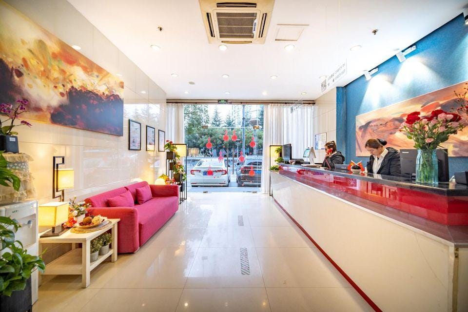 Jinjiang Inn Wuxi Nanchang Street Sanyang Plaza Metro Station Hotel in Suzhou