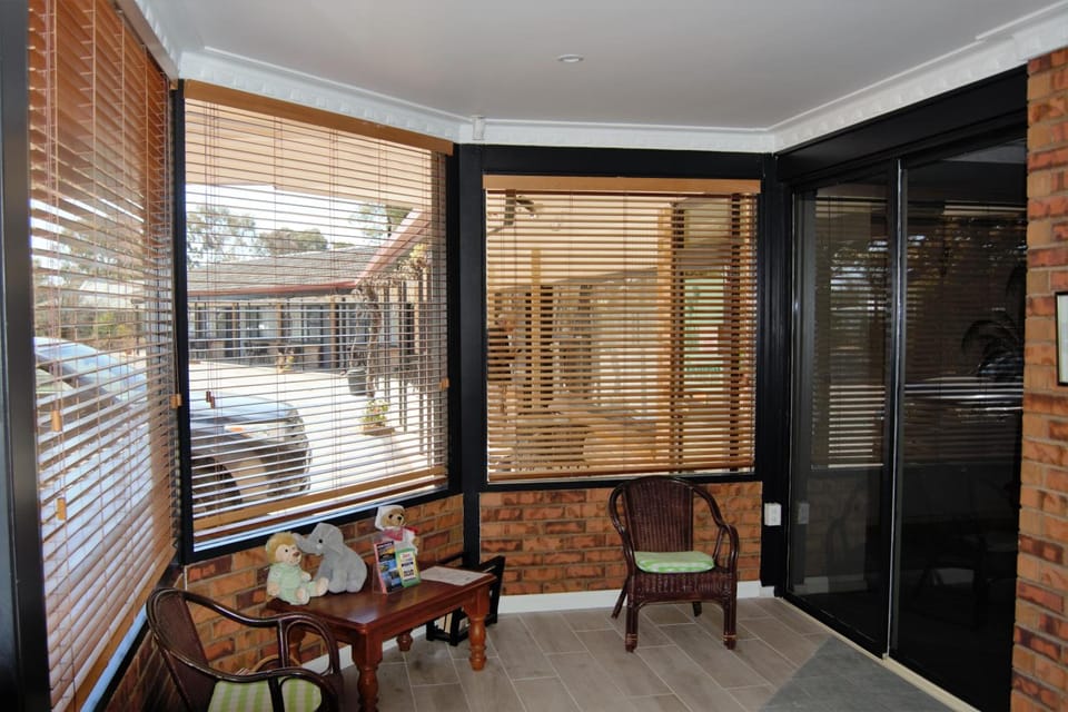 Civic Motor Inn Inn in Cowra