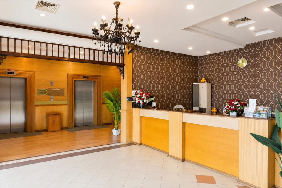 Palette - Kota Tinggi Mayres Hotel Hotel in Johor