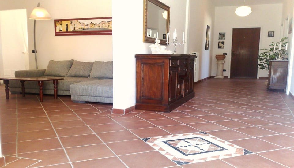 VILLA IN LUCCA  in a residential area Resort in Capannori