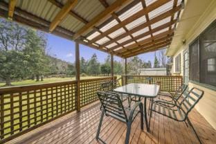Giants Table & Cottages Hotel in Maydena
