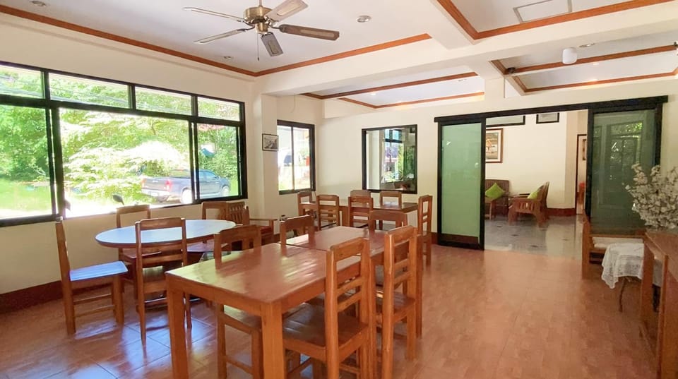 Kata View Guesthouse Hotel in Rawai