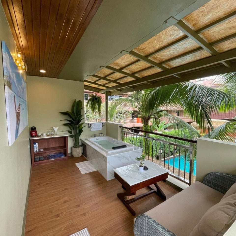 Baan Sailom Resort Hotel in Phuket