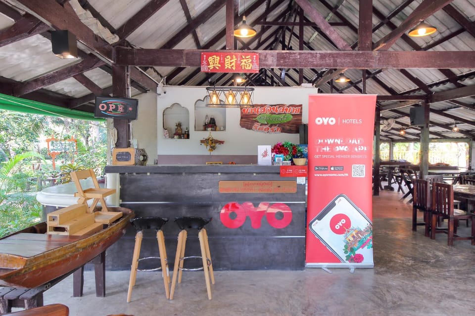 OYO 606 Baan Suansabai Pleanpanmai Resort Amphawa Hotel in Thailand
