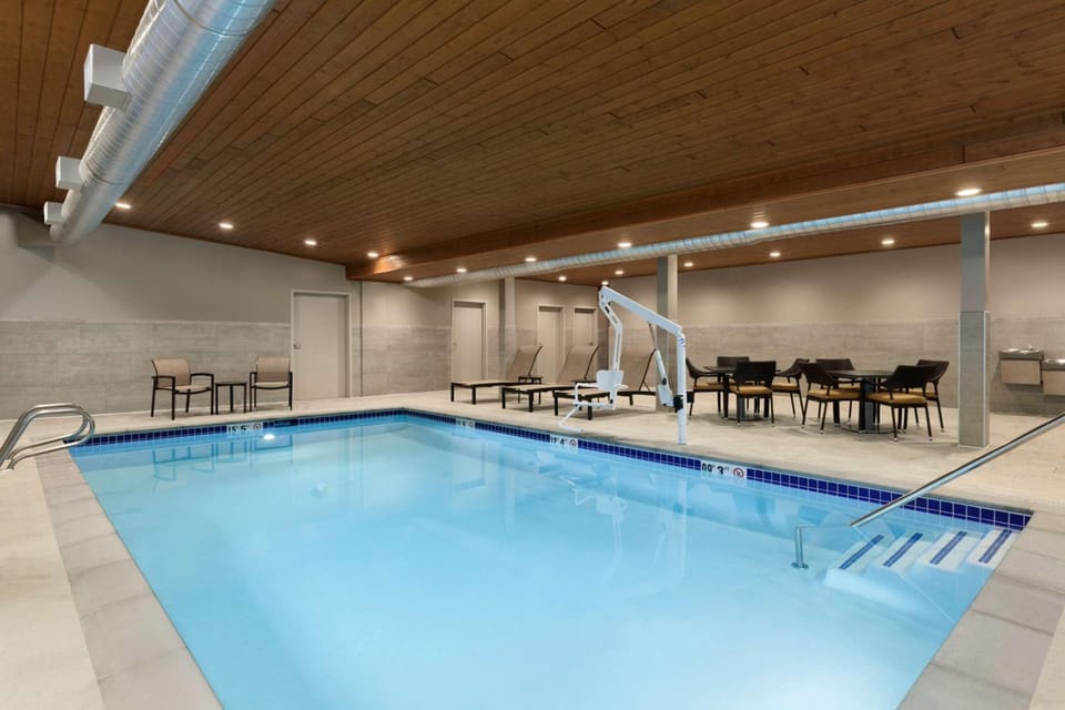 Hampton Inn and Suites Seattle/Renton Hotel in Renton