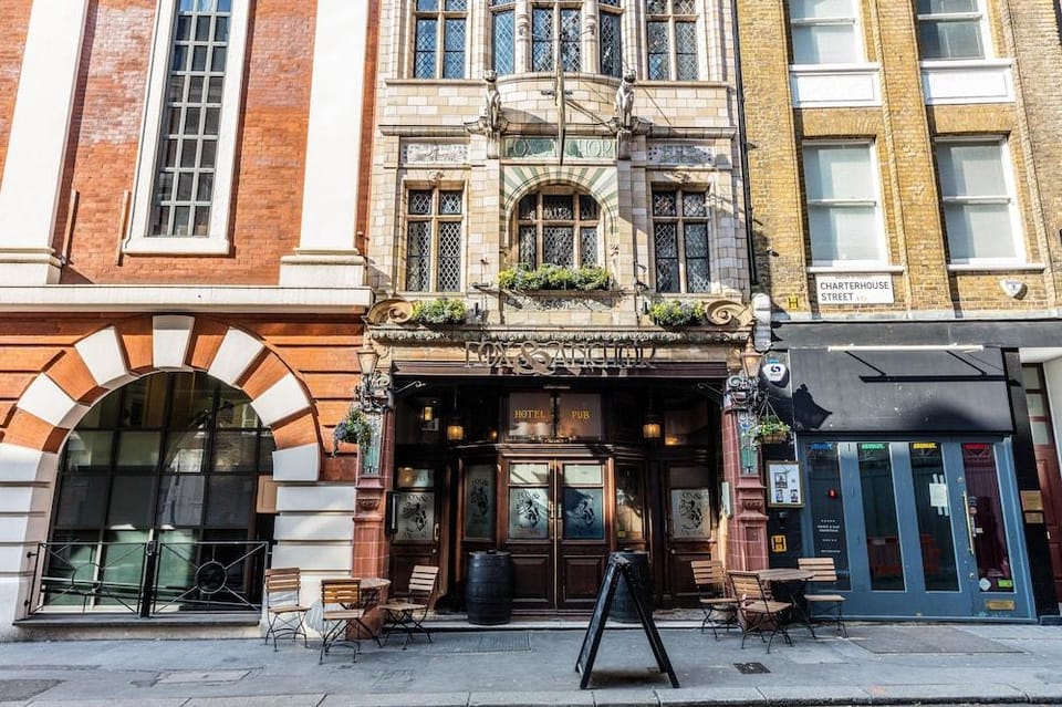 Fox and Anchor Hotel in London Borough of Islington