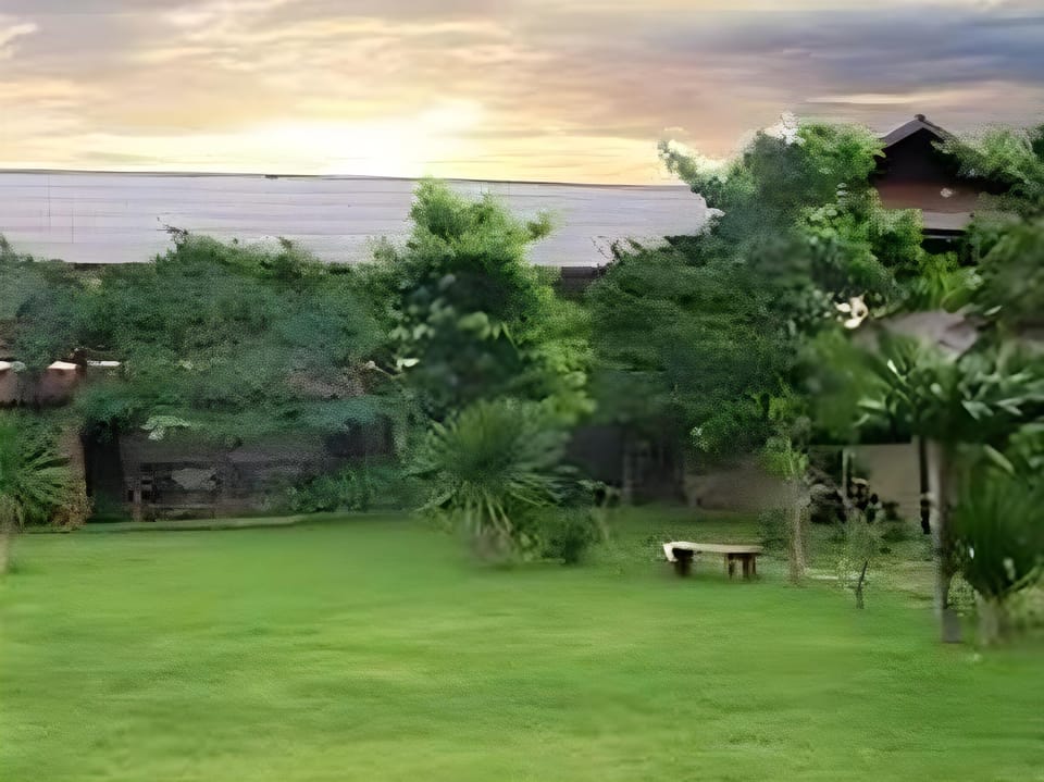 Koh Sichang Resort Resort in Chon Buri Changwat