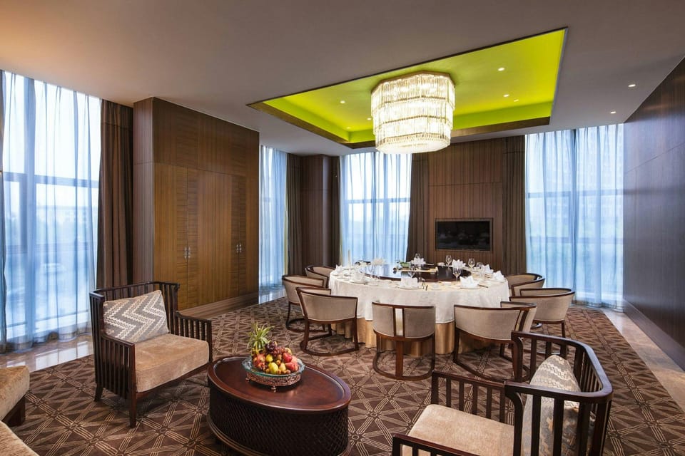 Four Points by Sheraton Hefei, Baohe Hotel in China