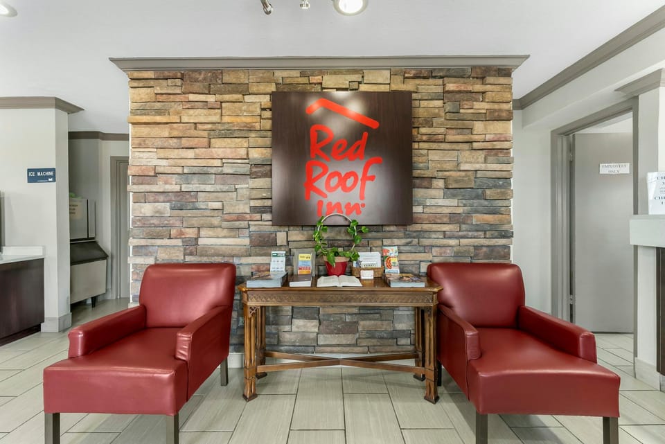 Red Roof Inn West Memphis, AR Hotel in Marion