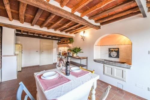 Micheli Suite Anfiteatro Square Hotel in Capannori