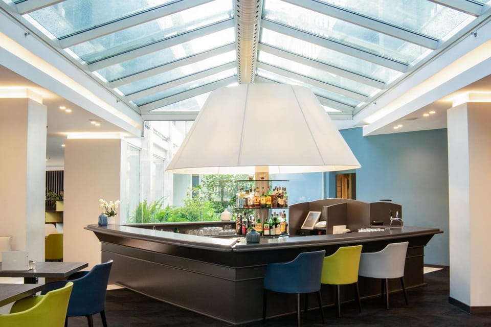 Bar/lounge