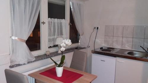 Gastehaus Apartments B & B27 und Pension Waldhorn Hotel in Baden-Württemberg