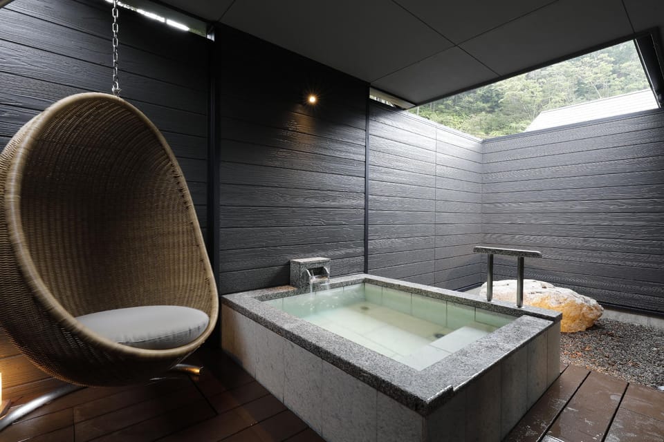 Villa Otogibanashi Hotel in Japan