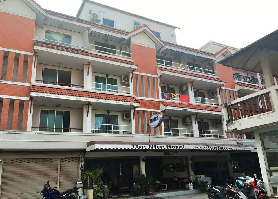 The Nice Patong Hotel Hotel in Patong