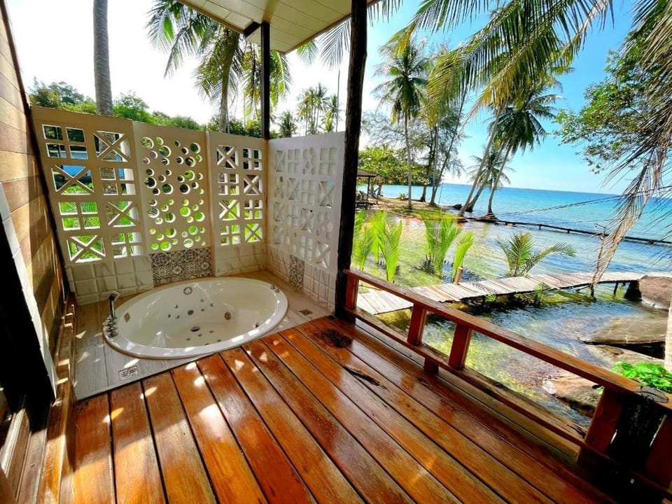 A-Na-Lay Resort Resort in Trat Changwat