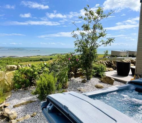 Sea View Snugs at Laggan Resort in England