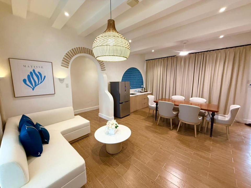 Thunderbird Resorts - Poro Point Resort in La Union
