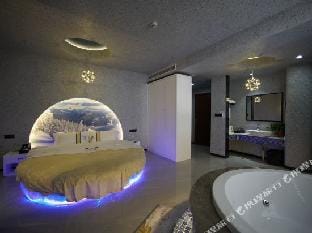 Nantong jiawaijia Theme Hotel Hotel in Suzhou