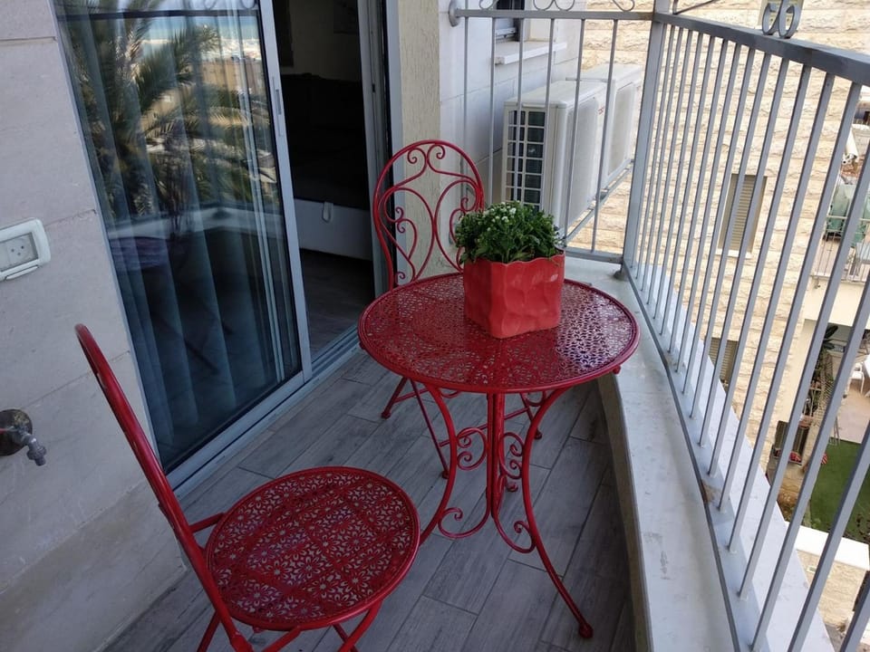 Rothschild Mansion Apartment hotel in Haifa