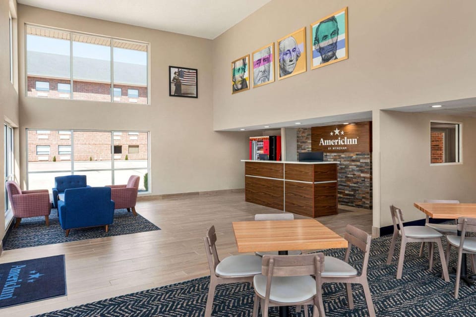 AmericInn by Wyndham Branson & Conference Center Hotel in Branson