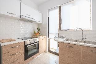 Adelos Maisonette Near Vouliagmeni Beach Hotel in Vouliagmeni