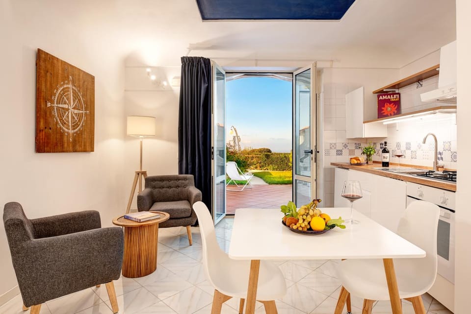 Gocce Di Capri - Hotel & Serviced Residence Apartment hotel in Massa Lubrense