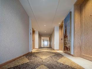 Vienna Hotel Hebei Cangzhou Yanshan Yanbai Life Plaza Hotel in China