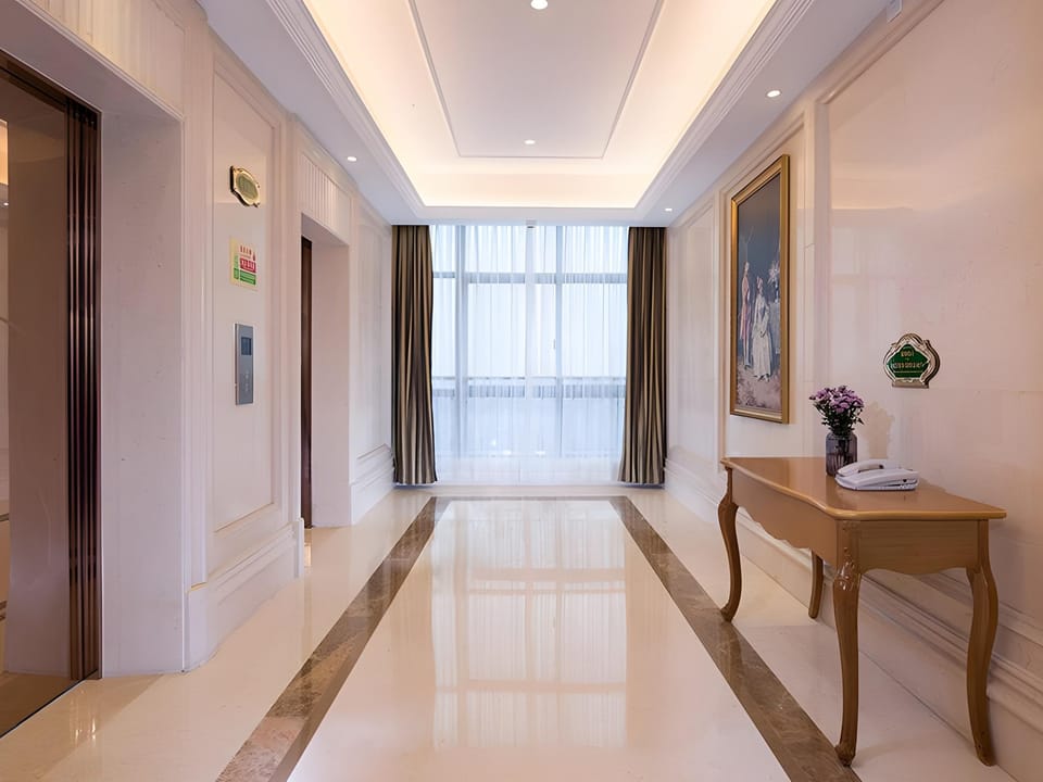 Vienna Hotel Zhejiang Jinhua Jinyuhuayuan Hotel in Zhejiang