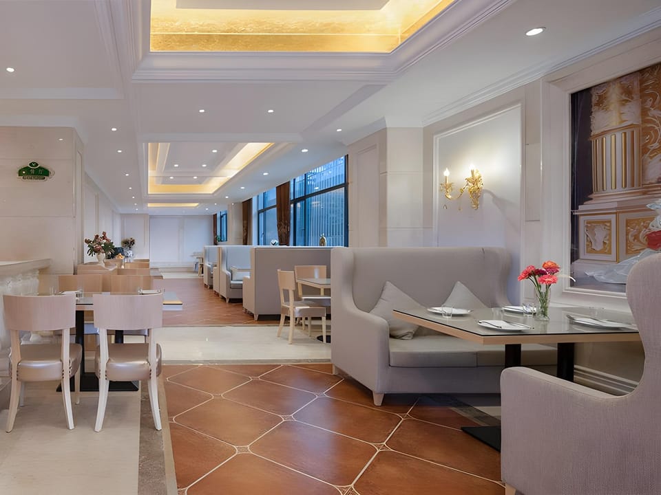 Vienna Hotel Chongqing Shiqiaopu Metro Station Hotel in China