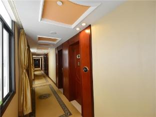Vienna International Hotel Shanghai Pudong New District Caolu                              Hotel in Shanghai