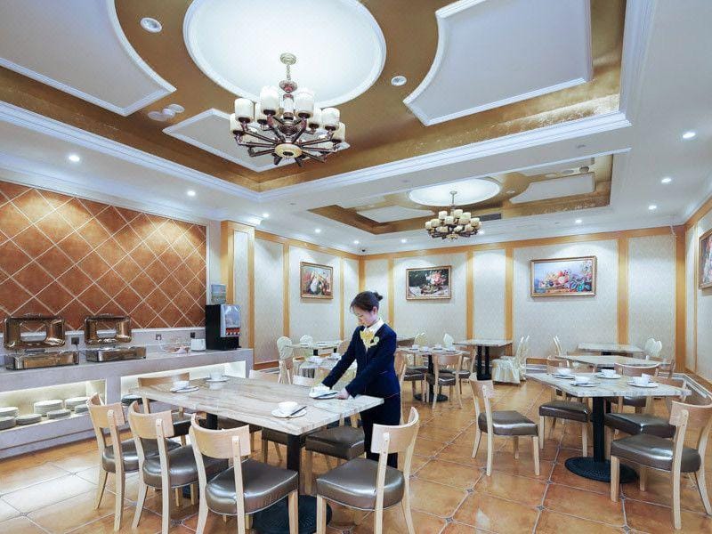 Vienna Hotel Shanghai Hongqiao National Exhibition Center Beiqiao Metro Station Hotel in Shanghai