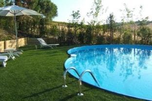 Totally private fenced villa with swimming pool ideal for families - Pet friendly Hotel in Umbria