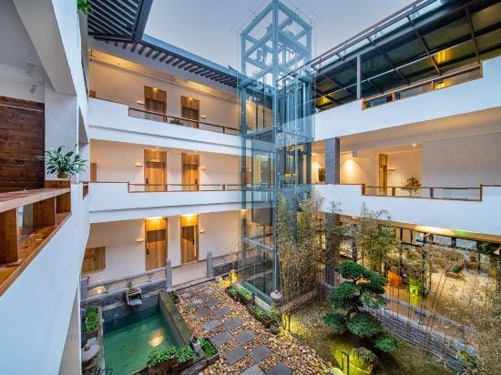 Hejing Homestay Hotel in China