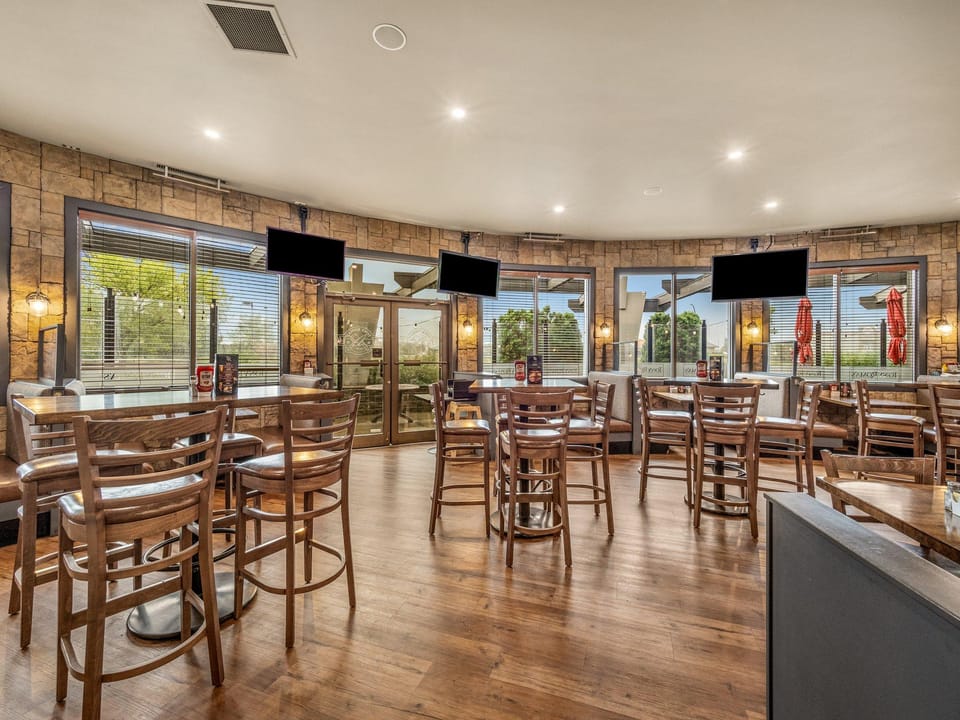 Holiday Inn Lethbridge By IHG Hotel in Lethbridge
