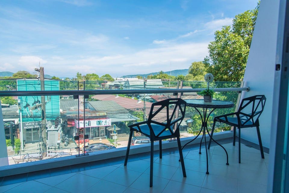 Jula Place Resort in Chalong