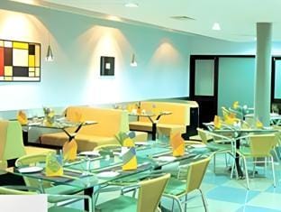 Hotel Highway Garden Hotel in Kochi